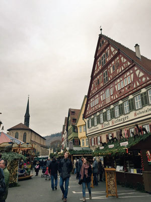 image121.jpg